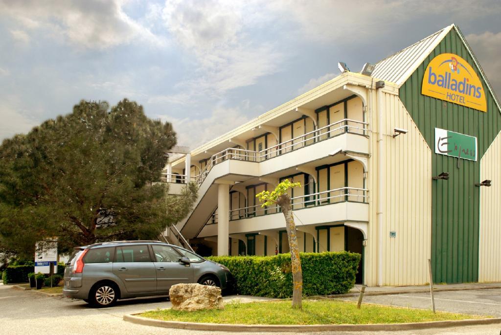 Initial By Balladins Bollene Exterior photo